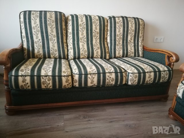 Френска Бутикова холова гарнитура , снимка 5 - Дивани и мека мебел - 43038630