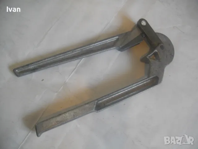 ROTHENBERGER 12мм РЪЧЕН ТРЪБОГИБ УРЕД ЗА ОГЪВАНЕ НА ТРЪБИ РАЗМЕР ДИАМЕТЪР Ф12мм РАДИУС R35 ПОЧТИ НОВ, снимка 8 - Други инструменти - 49544790