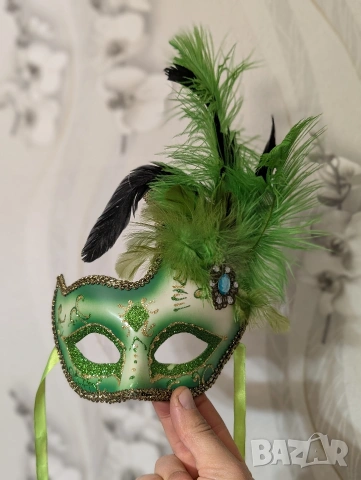 венецианска маскарадна маска / домино 