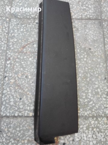 Колонка лява между страничните стъкла ауди а3