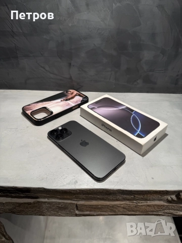 Перфектен Iphone 16 Pro Max 256 GB + гаранция, снимка 3 - Apple iPhone - 52642527