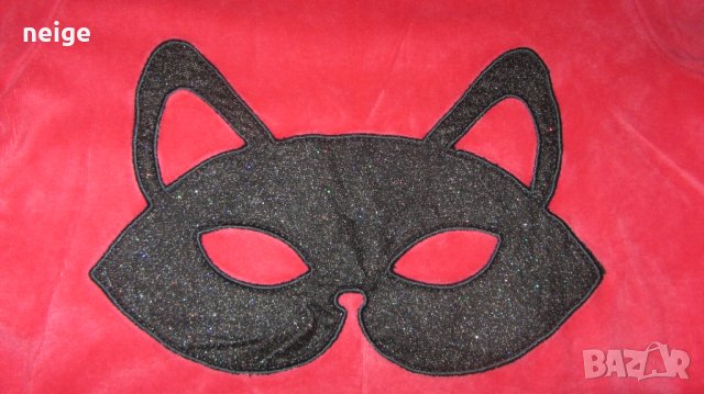 Плюшена термо пижама с подарък (7-8 г), снимка 4 - Детски пижами - 34630669