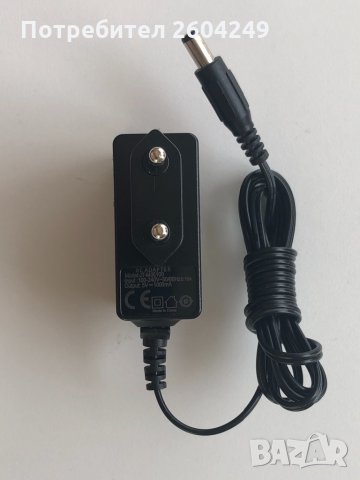 AC адаптер 5V 1000mA зарядно устройство