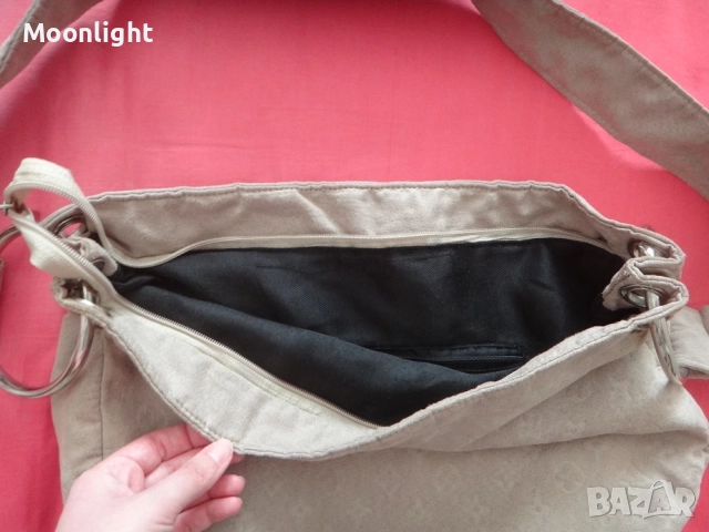 Бежова чанта за през рамо, снимка 5 - Чанти - 52628727