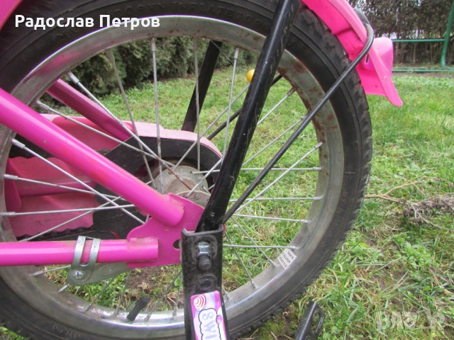 Детски велосипед с помощни колела, снимка 4 - Детски велосипеди, триколки и коли - 53495069