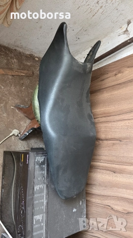 седалка за honda hornet 600, снимка 3 - Части - 52998942