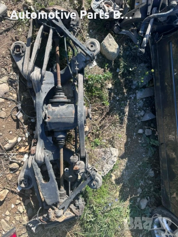 Оборудван заден мост Mercedes W211