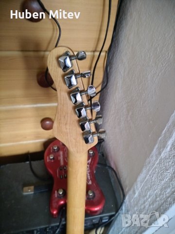 Електрическа китара Бехрингер, снимка 8 - Китари - 43708313