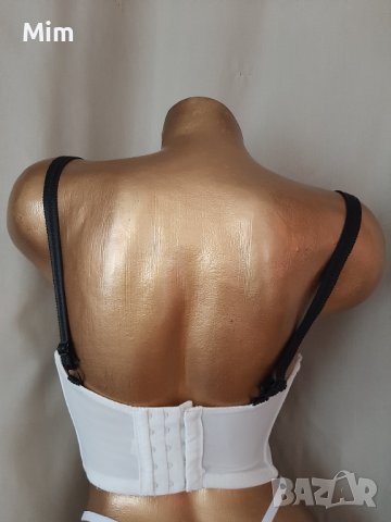 80 С Бял дантелен сутиен  с широк колан , снимка 3 - Бельо - 37648468