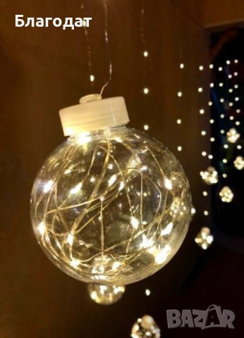 Празнични LED светлини топка с  10 топки в бяла студена и бяла топла светлина SD8