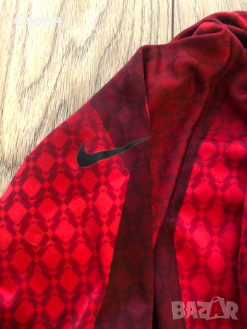 Nike LeBron James Therma-fit горница, снимка 4 - Спортни дрехи, екипи - 44020072