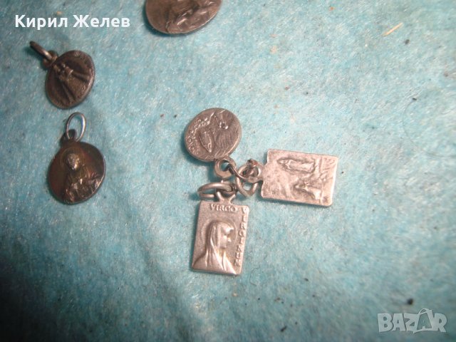 Лот 6 стари СРЕБЪРНИ и/или ПОСРЕБРЕНИ ИКОНКИ МИНИАТЮРИ ДВУСТРАННИ РЕЛЕФНИ РЕДКИ КАТОЛИЧЕСКИ 27227, снимка 15 - Антикварни и старинни предмети - 35039599