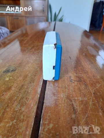 Старо радио,радиоприемник Standard, снимка 2 - Антикварни и старинни предмети - 36594842