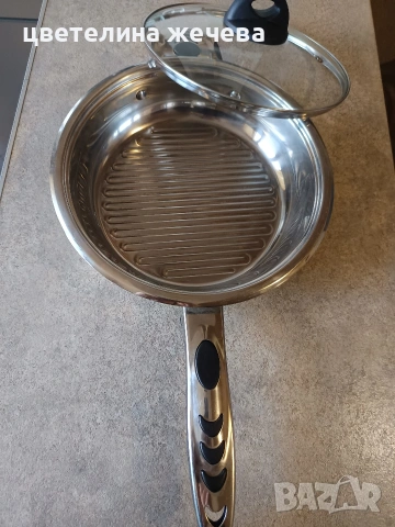 Професионален тиган Royalty Line Switzerland , снимка 2 - Съдове за готвене - 53492312