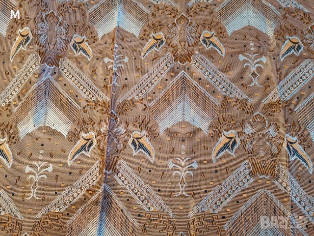 Покривка за маса изкуствена коприна , снимка 3 - Покривки за маси - 36644000