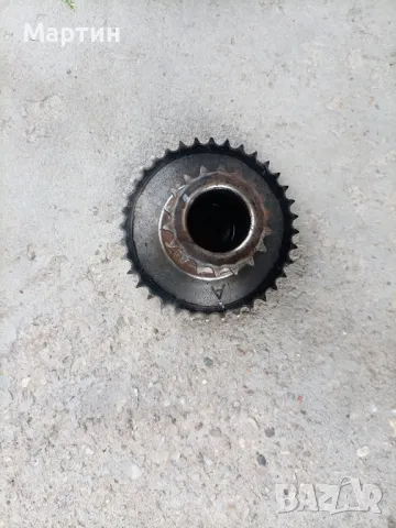 Зъбно колело за Kia Sorento - Киа Соренто - дизел 2.5 CRDI 16 V - 140 к.с. , снимка 2 - Части - 47435015