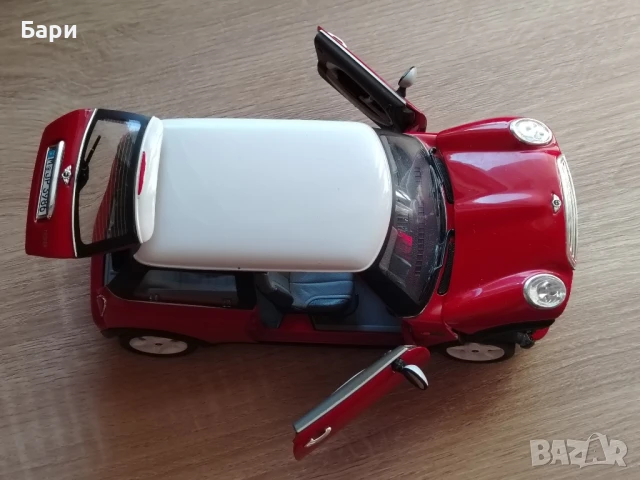 Bburago метална количка Mini Cooper - Италия, снимка 11 - Колекции - 51035699