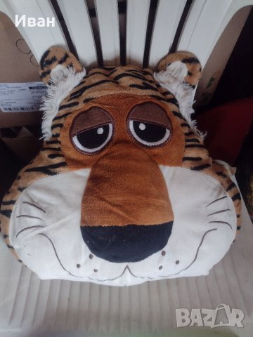 Детска възглавница тигър и маймуна 