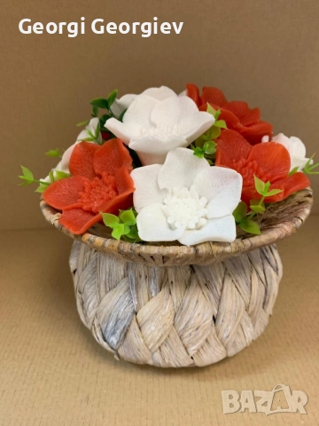 цветя изработени с глицеринов ароматен сапун и Българска роза Стара Загора,бивше кино Септември, снимка 5 - Декорация за дома - 52499819