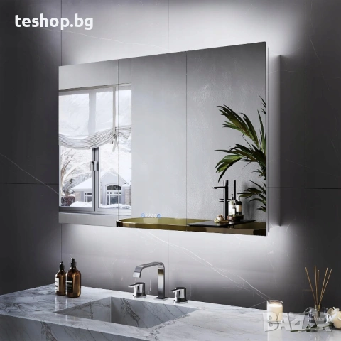 Шкаф за баня 3 отделения LED осветление ПРЕОЦЕНЕН счупено стъкло
