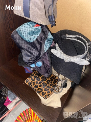 Чанти и плитки за коса, снимка 4 - Чанти - 53609849