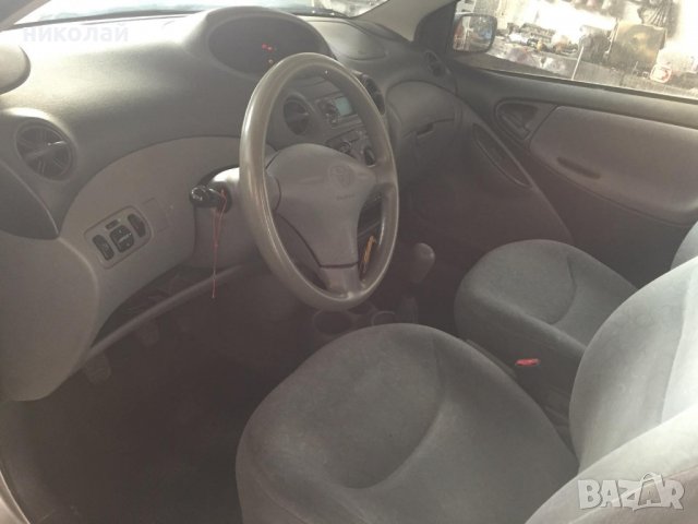 Toyota Yaris 1000 само на части, снимка 11 - Автомобили и джипове - 38542128