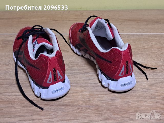 Маратонки Reebok 40 номер, снимка 3 - Маратонки - 43300674