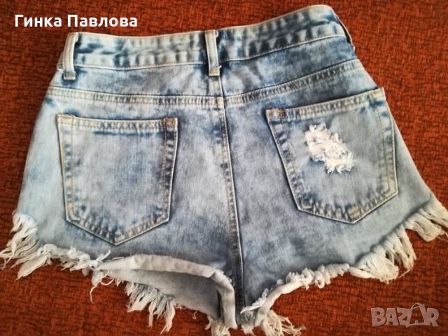 Boohoo -№ 38-дамски къси панталонки-накъсани, снимка 5 - Къси панталони и бермуди - 32846870