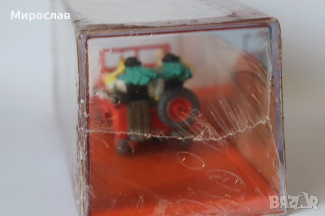 1:43?? TINTIN WILLYS MB1943 КОЛИЧКА ИГРАЧКА МОДЕЛ, снимка 6 - Колекции - 53086086