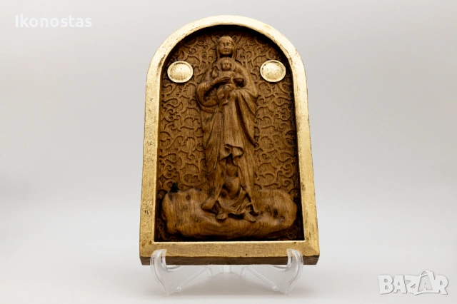 Релефна икона на Богородица с младенеца от масивен дъб, снимка 4 - Икони - 53223312