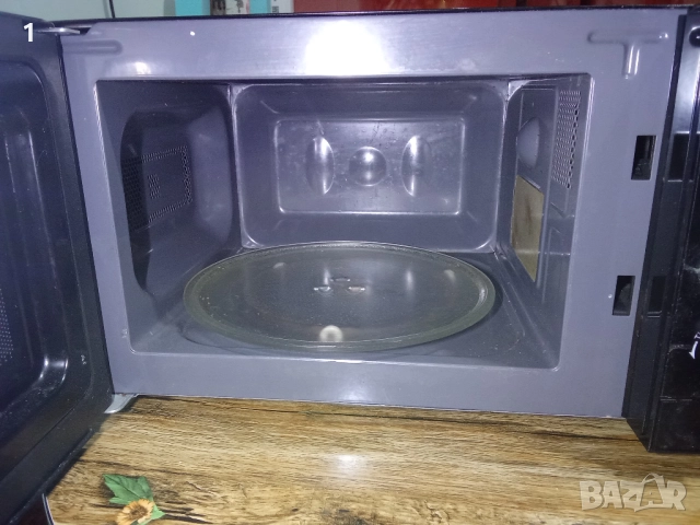 Микровълнова фурна Finlux за части, снимка 7 - Микровълнови - 51735570