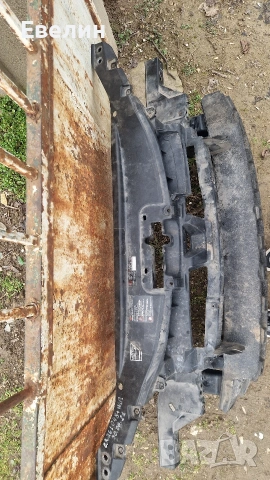 очеларка VW Touran 2006г , снимка 2 - Части - 53476884