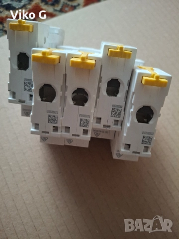 автоматичен електрически прекъсвач IC60H C 20A, снимка 4 - Други услуги - 52858196