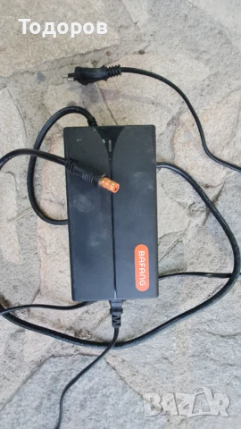 арядно за електрически велосипед/колело  Bafang 50.4 v 12 s