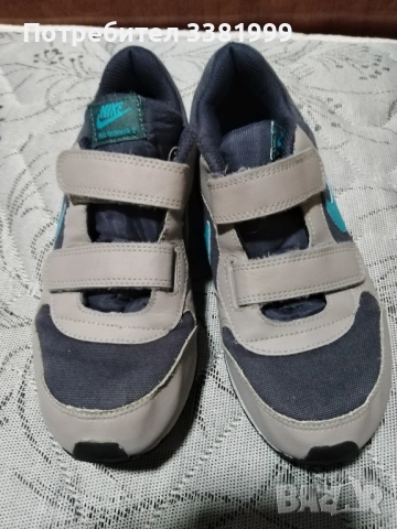 кожени маратонки Nike , снимка 2 - Детски маратонки - 52052859