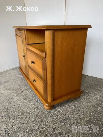 Масивен ТВ шкаф, снимка 2 - Шкафове - 52831625