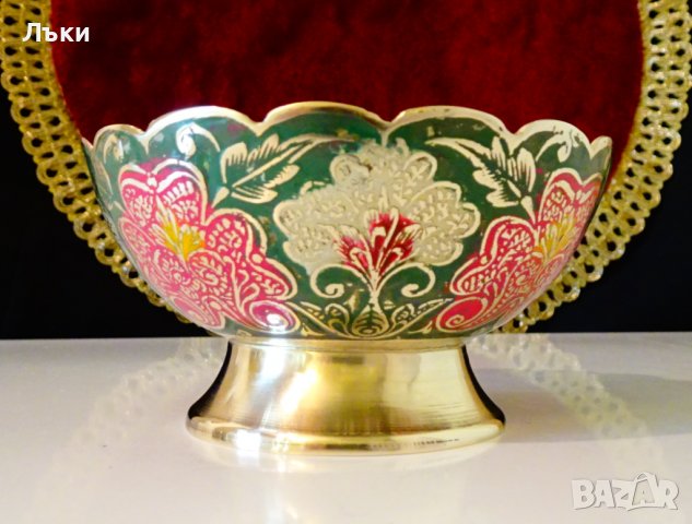 Бронзова бонбониера,клетъчен емайл,паун. , снимка 5 - Антикварни и старинни предмети - 37120985