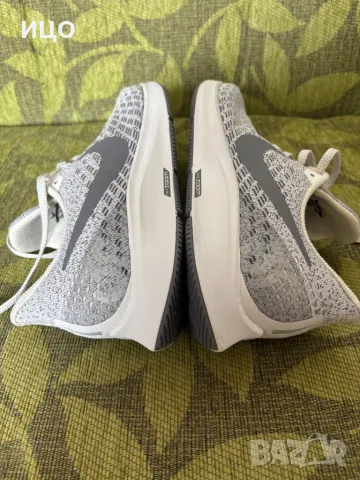 Дамски маратонки Nike AIR ZOOM PEGASUS 35, снимка 11 - Маратонки - 50271939