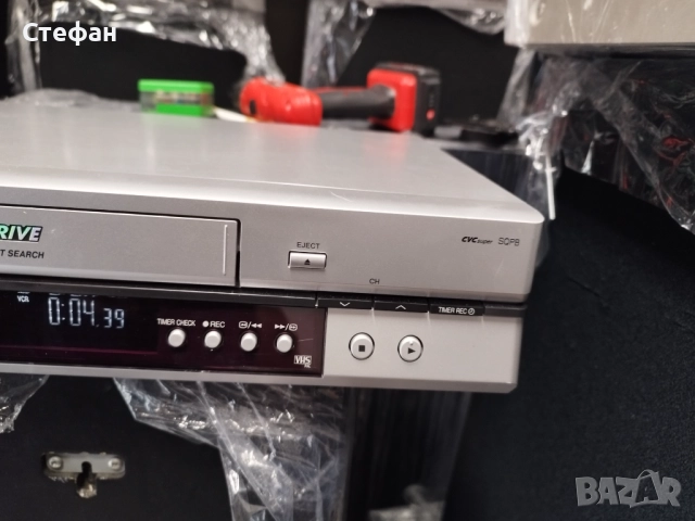 Panasonic NV-HV55EG-S HiFi видеорекордер сребрист, снимка 5 - Други - 52872483