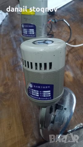 Машина за рязане на плат , снимка 2 - Друго търговско оборудване - 39798562