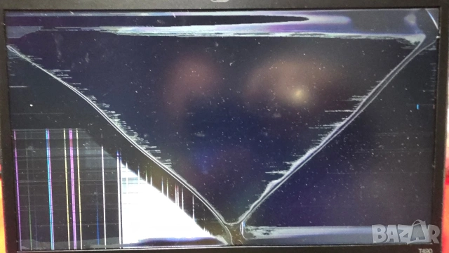 Lenovo T490(счупена матрица), снимка 3 - Лаптопи за работа - 53023017