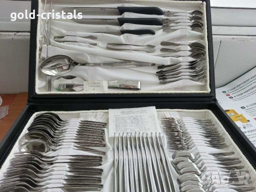 Български прибори за хранене на два етажа 