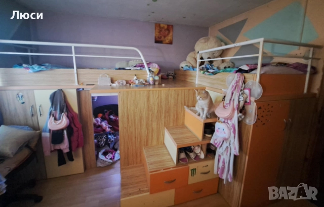 Детско двуетажно легло с детски кът