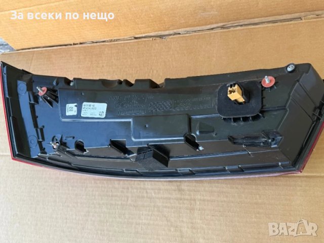 Оригинален десен стоп за Audi Q7 , 2017-2019г. ЕВРОПЕЙСКА ВЕРСИЯ, снимка 6 - Аксесоари и консумативи - 50804116