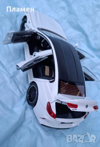 Метални реалистични колички , снимка 12 - Коли, камиони, мотори, писти - 52726512