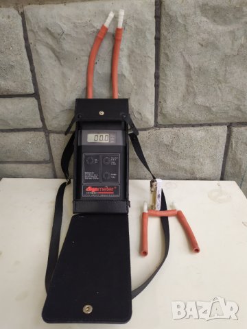 Цифров манометър за диференциално налягане и поток.