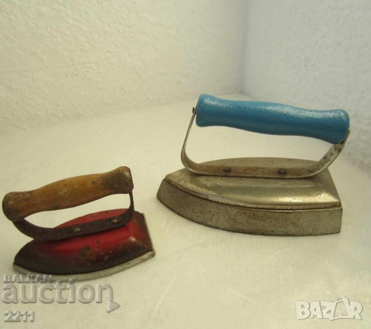  Малки:  Малка стара ютия, ютии, тенджера, кошница, лампа, газ, газен, снимка 2 - Декорация за дома - 28870905