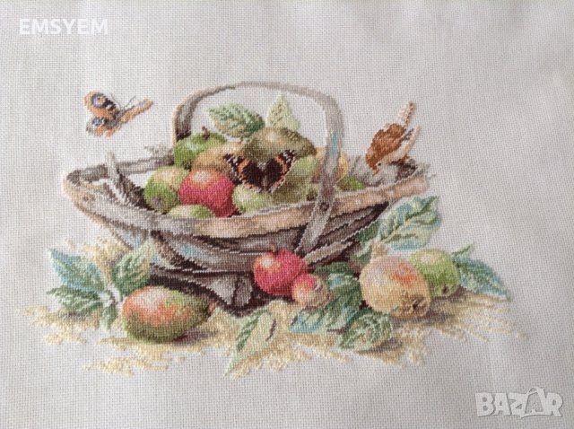 Ушит гоблен без рамка "Кошница с плодове и пеперуди", снимка 2 - Декорация за дома - 43153066