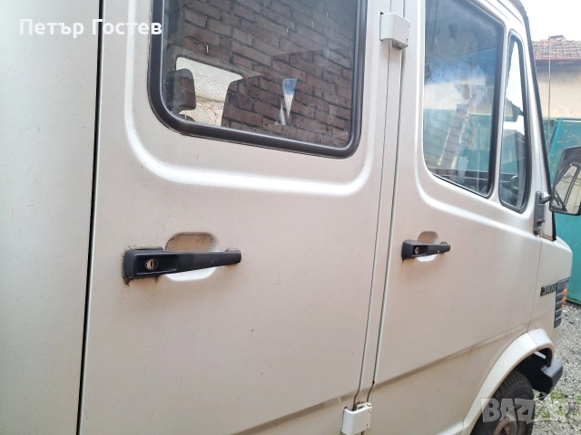 Продавам Mercedes 310 D, снимка 7 - Камиони - 53293980