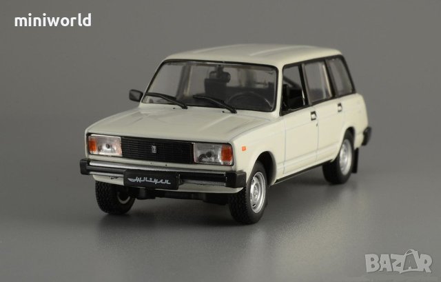 ВАЗ 2104 Лада комби 1984 - мащаб 1:43 на DeAgostini моделът е нов в блистер, снимка 1 - Колекции - 43213450